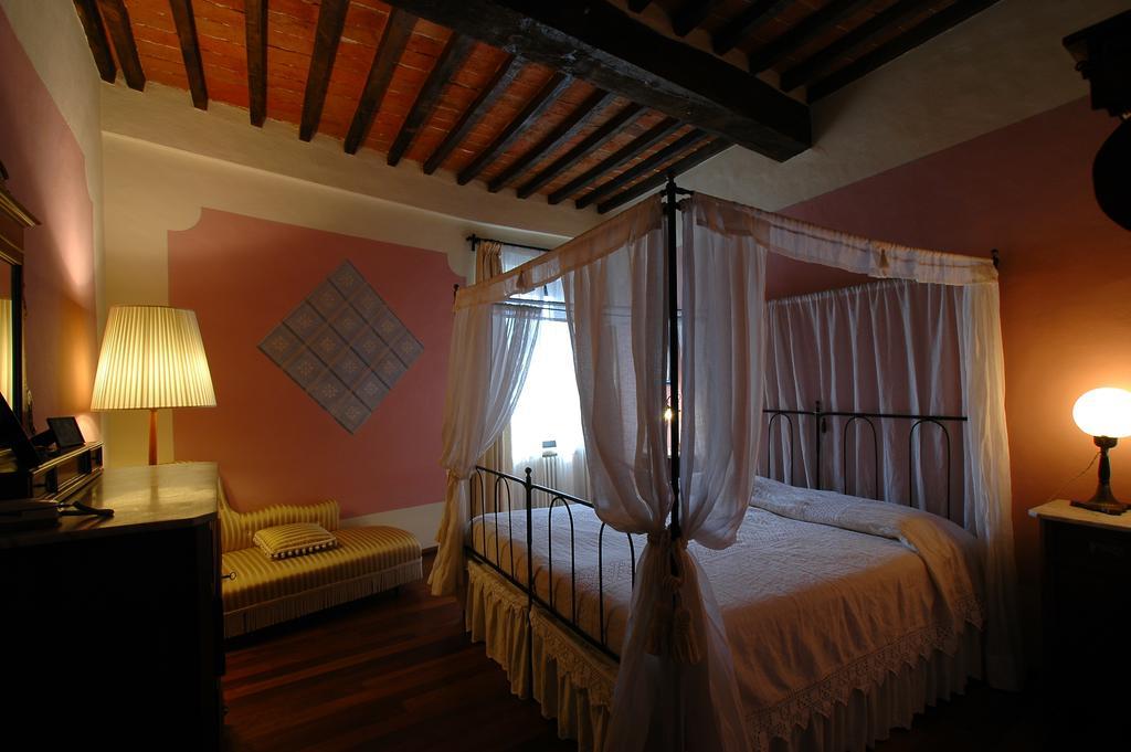 Palazzo Bizzarri Hotel Rapolano Terme Szoba fotó